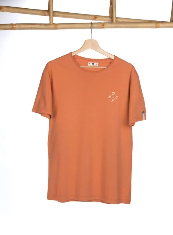 Camiseta basic rust para hombre