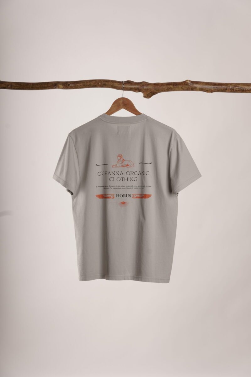 Camiseta de manga corta "Camiseta Horus Delantera Logo" unisex.